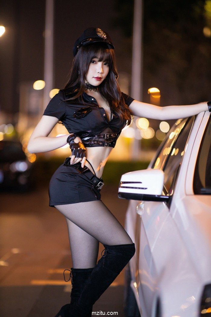 女警沉沦之夜！芝芝Booty手铐束缚上演终极警花调教