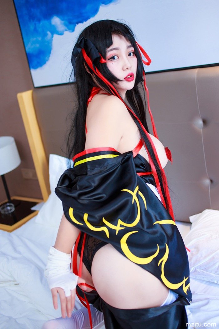 当SM女王玩起COSPLAY 羞耻捆绑妙不可言